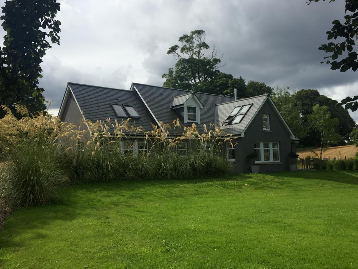 The Wendy Hoose Bed & Breakfast Nairn Exterior photo